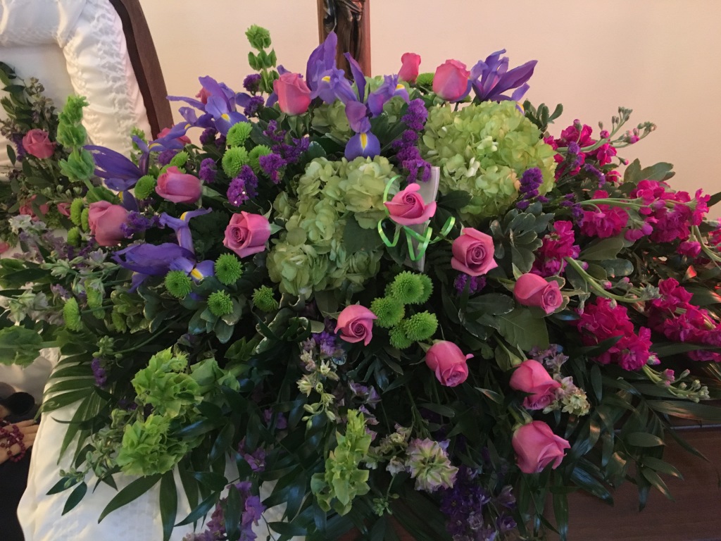 2017-02-02-Grammy-Funeral-19-Flowers.JPG