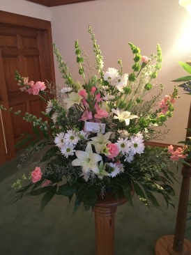 2017-02-02-Grammy-Funeral-17-Flowers.JPG