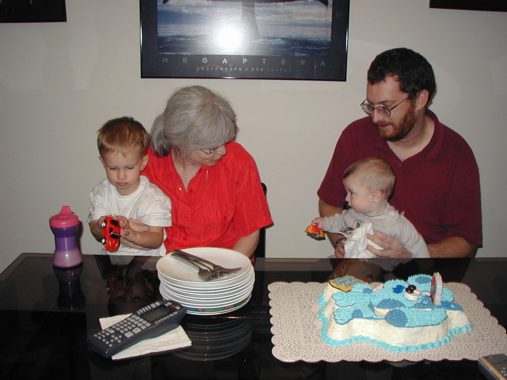 2001-10-05-Chance-Bday-28-Chance-Grammy-James-Dax.JPG