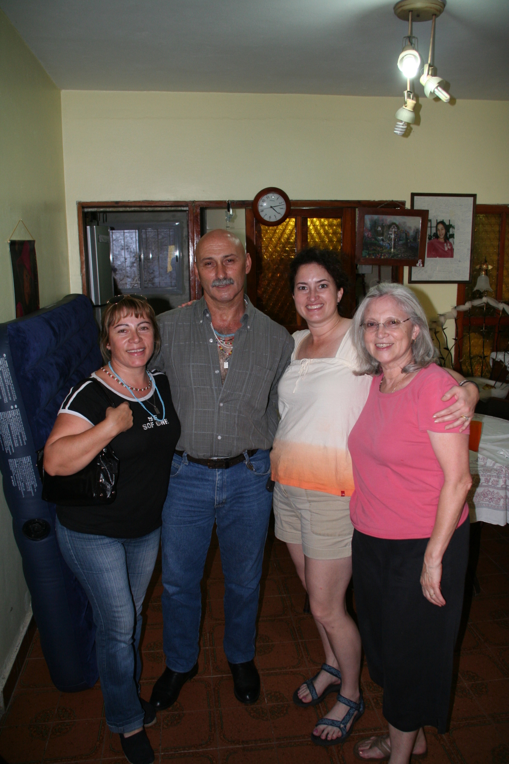 2009-03-18-Argentina-01-Liliana-Felipe-Suzi-Susana.JPG