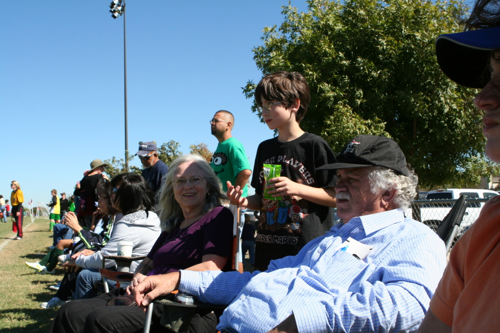 2010-10-30-The-Crew-Soccer-02-Susana-Dax-JimHammett.JPG