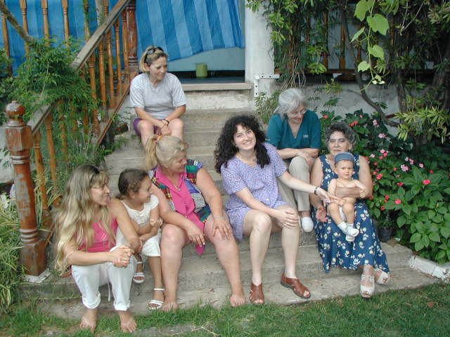 2000-12-29-Argentina-Adriana-Lucila-Marta-Zuly-Chance-Susana-Suzi-Nelly-17.JPG