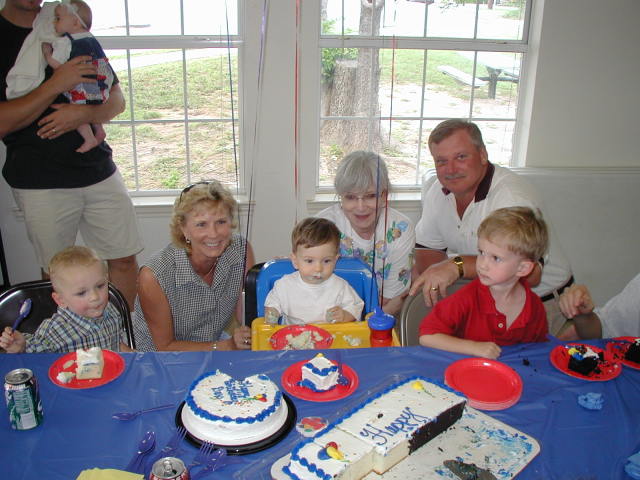 2002-05-05-Dax-Bday-32-Vale-Janeen-Susana-Jim-Chance.JPG