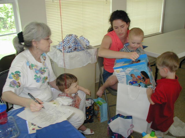 2002-05-05-Dax-Bday-57-Susana-Suzi-Vale-Chance.JPG