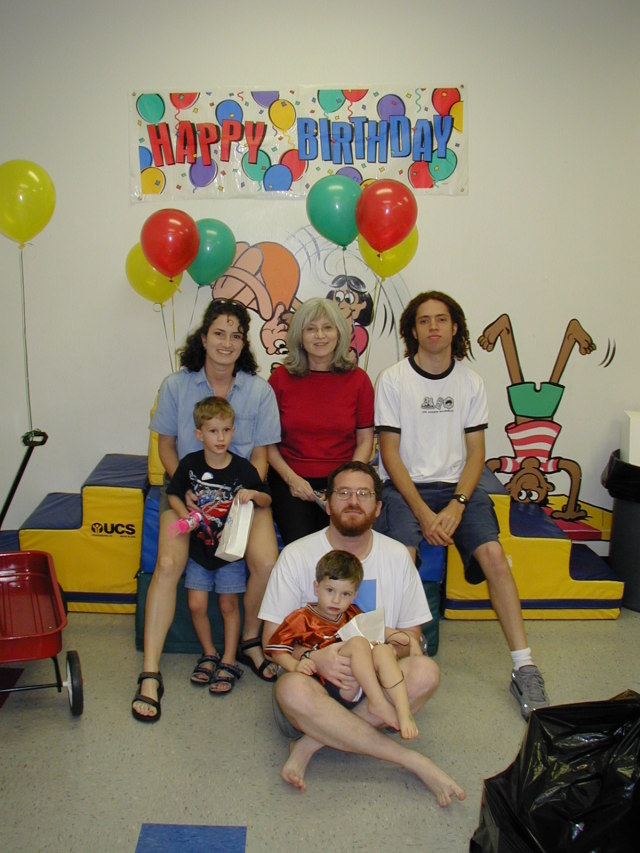2003-10-05-Chance-Bday-42-Little-Gym-Suzi-Grammy-Mark-James-Dax.JPG