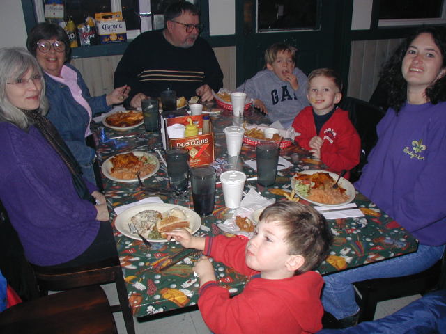 2017/01(January)/Grammy/640x480_2004-01-18-Ruidoso-30-Grammy-Andrea-Jim-Jack-Chance-Suzi-Dax.JPG