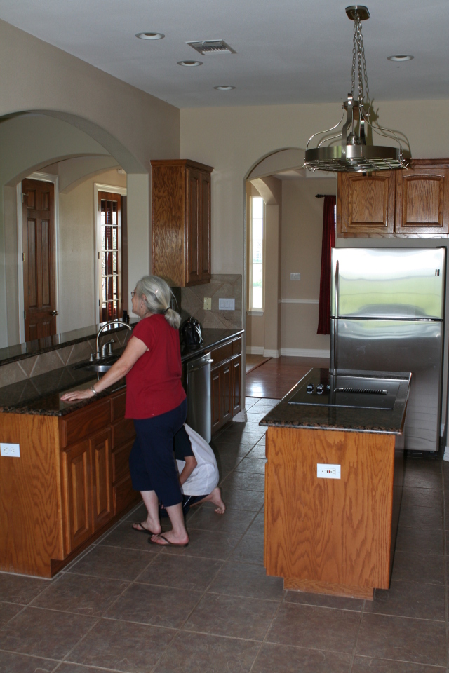 2010-06-28-New-House-051-Grammy-Chance.JPG
