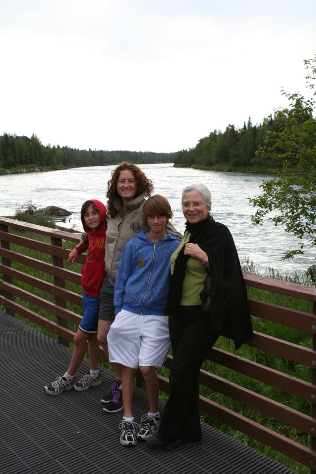 2011-07-14-Soldotna-Dax-Suzi-Chance-Susana-02.JPG