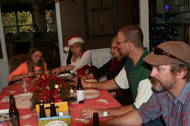2012-12-25-Christmas-Day-33-Kyla-Janeen-Susana-Travis-Justin.JPG