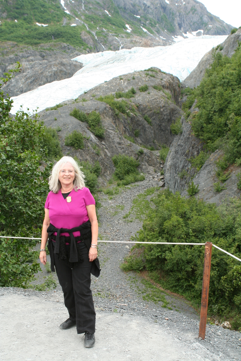 2011-07-13-225-Exit-Glacier-Susana.JPG
