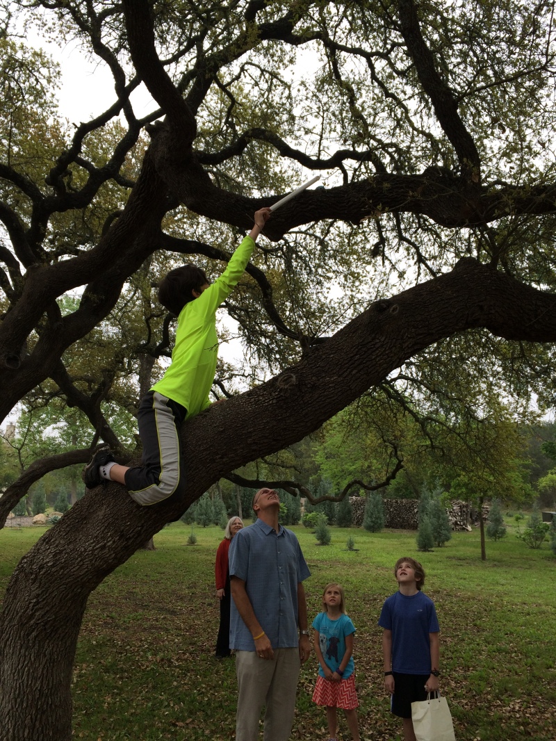 2015-04-05-Easter-085-Dax-Susana-Travis-Sydney-Ian.JPG