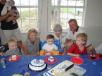 2002-05-05-Dax-Bday-32-Vale-Janeen-Susana-Jim-Chance.JPG