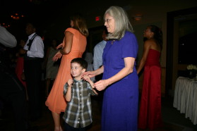 2005-10-01-Byron-Charlotte-Davis-wedding-108-dancing-Dax-Susana.JPG