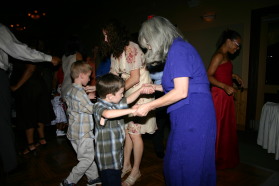 2005-10-01-Byron-Charlotte-Davis-wedding-114-dancing-Chance-Dax-Suzi-Susana.JPG