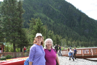 2011-07-13-091-Seward-Susana-Suzi.JPG