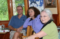 2011-07-14-Aleyska-61-Travis-Suzi-Susana.JPG
