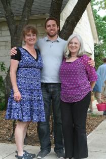 2013-03-31-Easter-19-Suzi-Mark-Susana.JPG