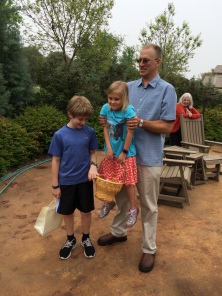 2015-04-05-Easter-060-Ian-Sydney-Travis-Susana.JPG