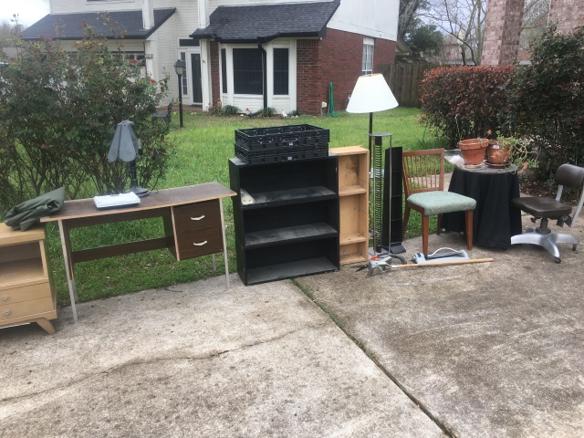 2017-02-20-Grammy-house-cleaned-out-03-giveaways.JPG
