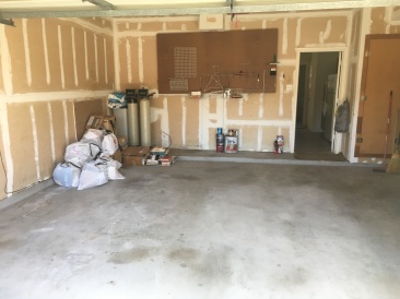 2017-02-20-Grammy-house-cleaned-out-06.JPG