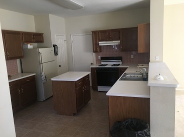 2017-02-20-Grammy-house-cleaned-out-08.JPG