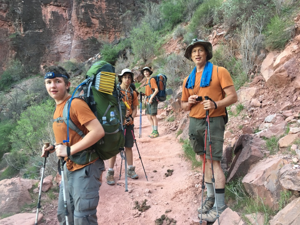 2017/03(March)/Grand-Canyon-Best/1024x768_2017-03-17-Grand-Canyon-Day5-01-Ben-Sebastian-Dax-Pat.JPG
