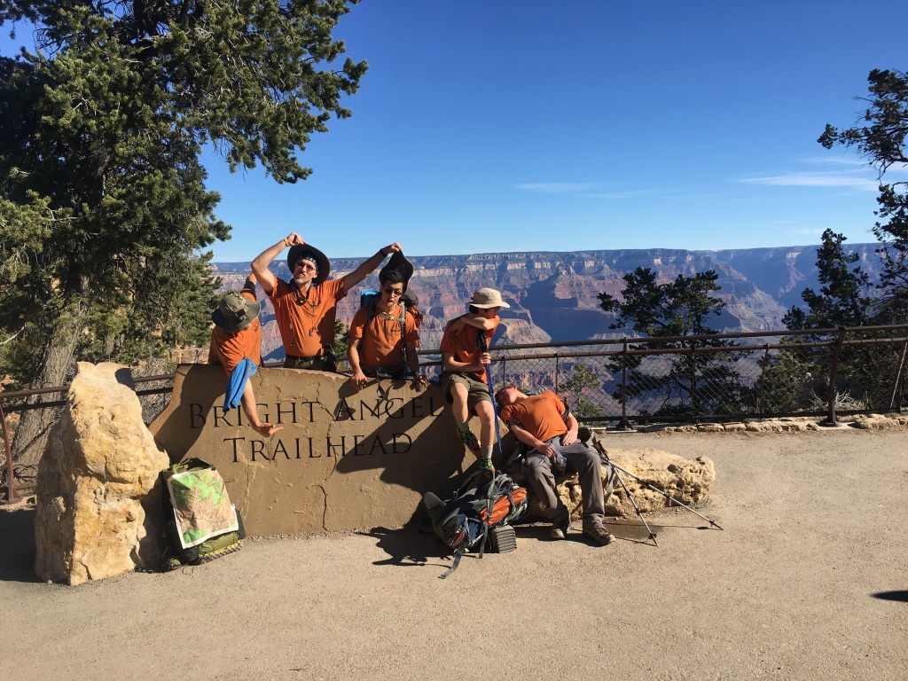 2017/03(March)/Grand-Canyon-Best/1024x768_2017-03-17-Grand-Canyon-Day5-10-Pat-Travis-Sebastian-Dax-Ben.JPG