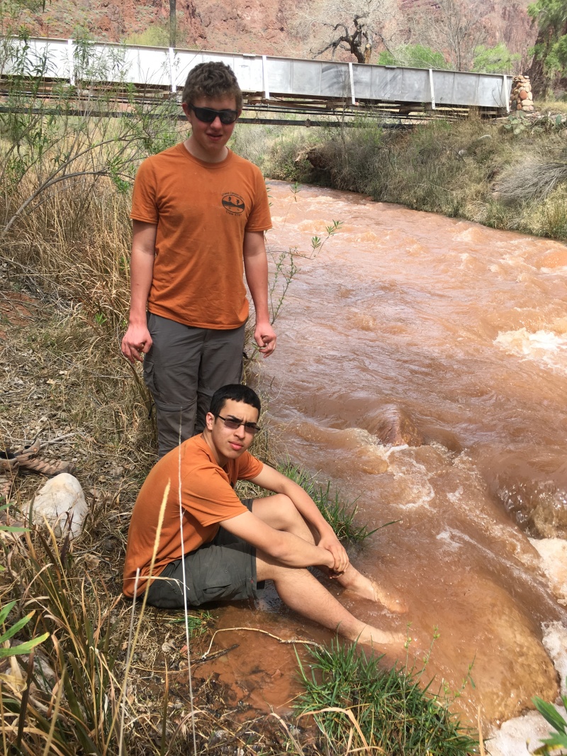 2017/03(March)/Grand-Canyon-Best/800x600_2017-03-15-Grand-Canyon-Day3-34-Ben-Sebastian-freezing-creek.JPG