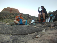 2017-03-13-Grand-Canyon-Day1-42-Pat-Travis-getting-water.JPG