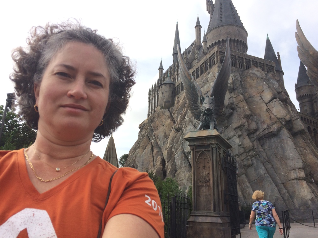 2017-03-25-Universal-Studios-04-Suzi.JPG