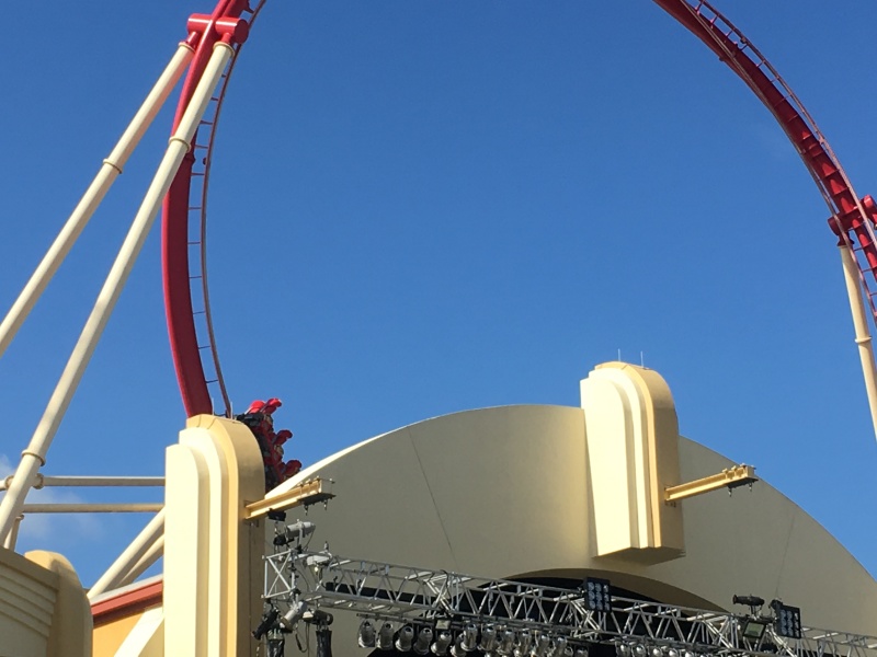2017/03(March)/Universal-Studios/800x600_2017-03-26-Universal-Studios-06-Chance-on-coaster.JPG