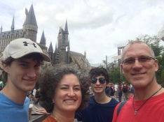 2017-03-25-Universal-Studios-11-Chance-Suzi-Dax-Travis.JPG