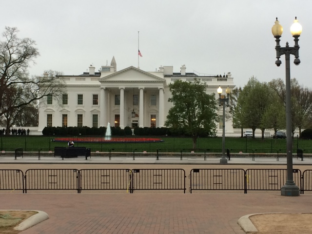 2017-04-05-WashingtonDC-white-house-2.JPG