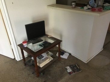 2017-05-02-Disraeli-Duplex-renters-mess-09.JPG