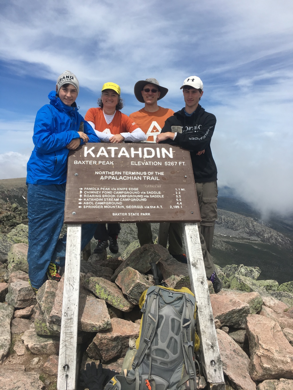 2017/05(May)/Maine-Mt-Katahdin/1024x768_2017-05-27-Mt-Katahdin-074-Dax-Suzi-Travis-Chance.JPG
