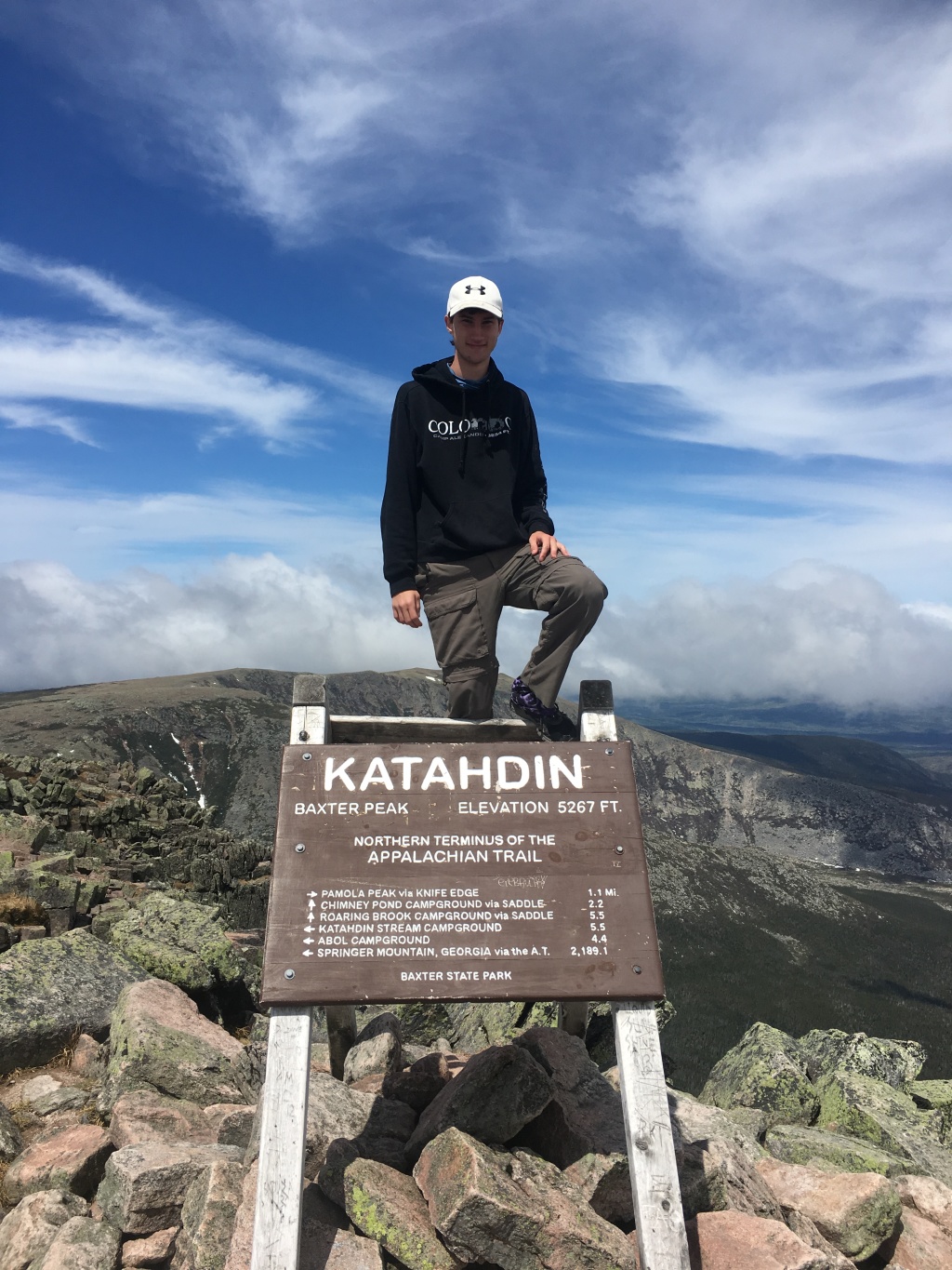 2017/05(May)/Maine-Mt-Katahdin/1024x768_2017-05-27-Mt-Katahdin-102-Chance.JPG