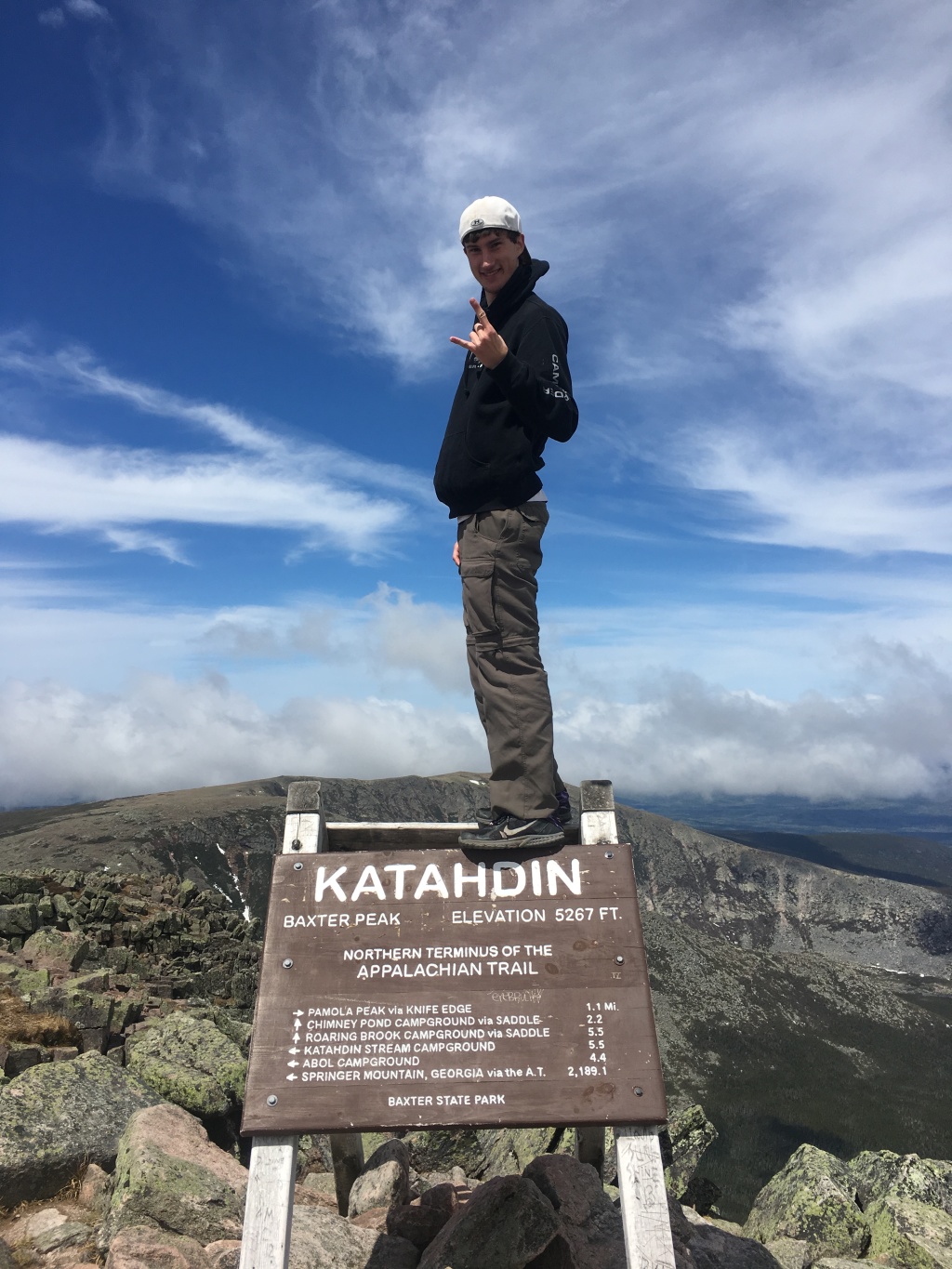 2017/05(May)/Maine-Mt-Katahdin/1024x768_2017-05-27-Mt-Katahdin-113-Chance.JPG