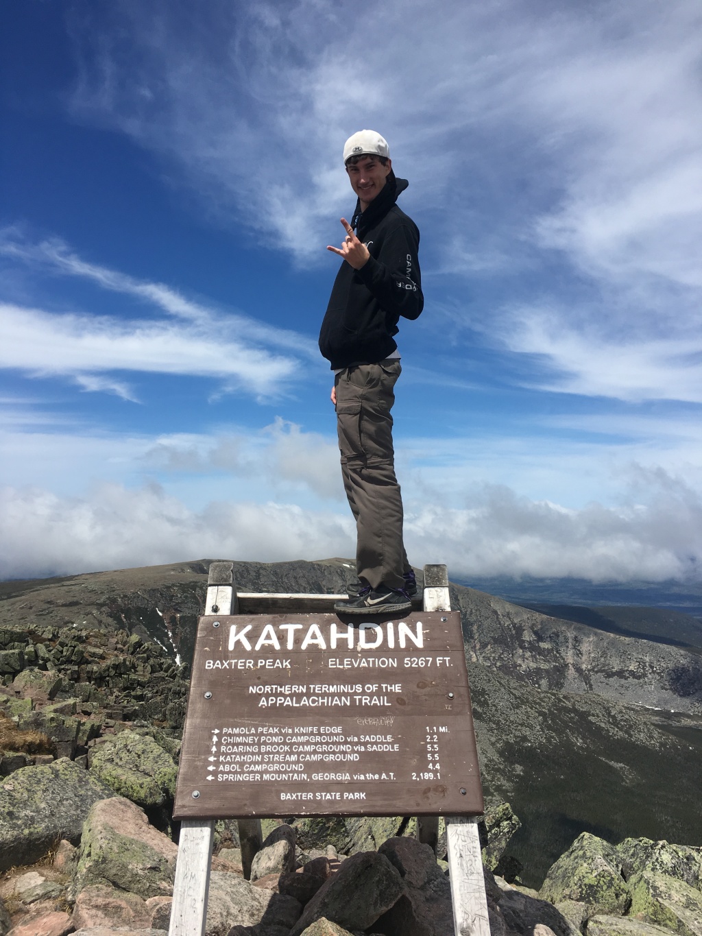 2017/05(May)/Maine-Mt-Katahdin/1024x768_2017-05-27-Mt-Katahdin-114-Chance-GOOD.JPG