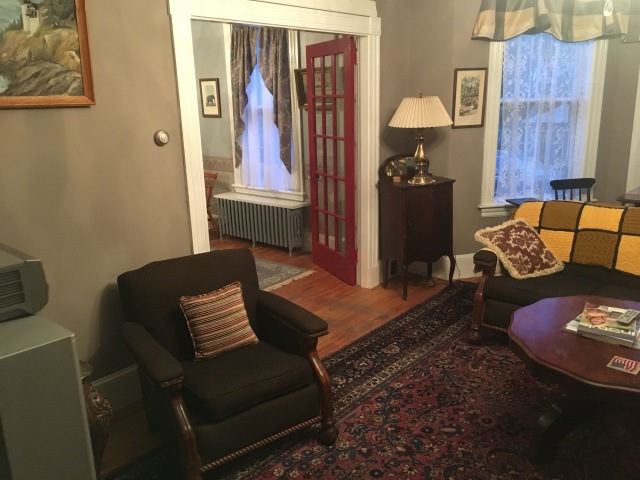 2017/05(May)/Maine-Mt-Katahdin/640x480_2017-05-25-Millinocket-ME-10-Parks-Edge-Inn-100-yr-old-house.JPG