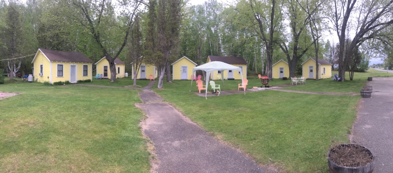 2017/05(May)/Maine-Mt-Katahdin/800x600_2017-05-25-Millinocket-ME-07-tiny-cabins.JPG