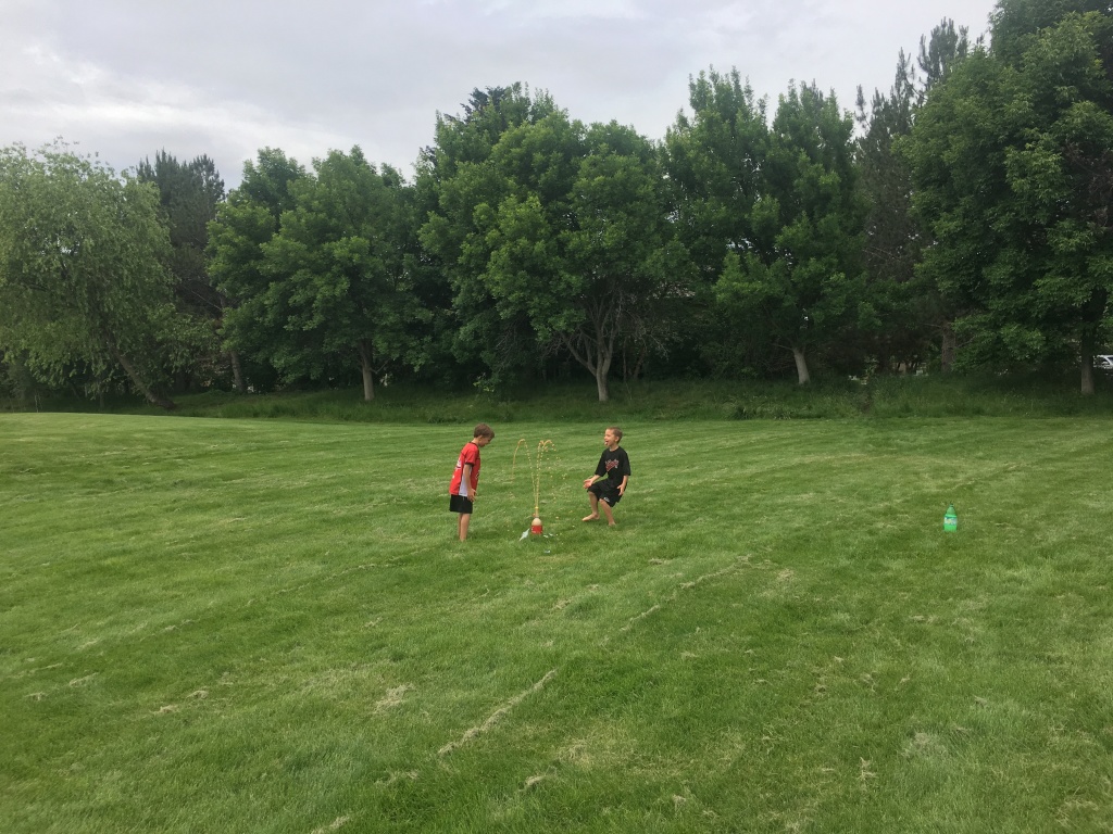 2017/06(June)/Boise-ERM-work/1024x768_2017-06-15-Boise-5-kids-mentos-diet-coke.JPG