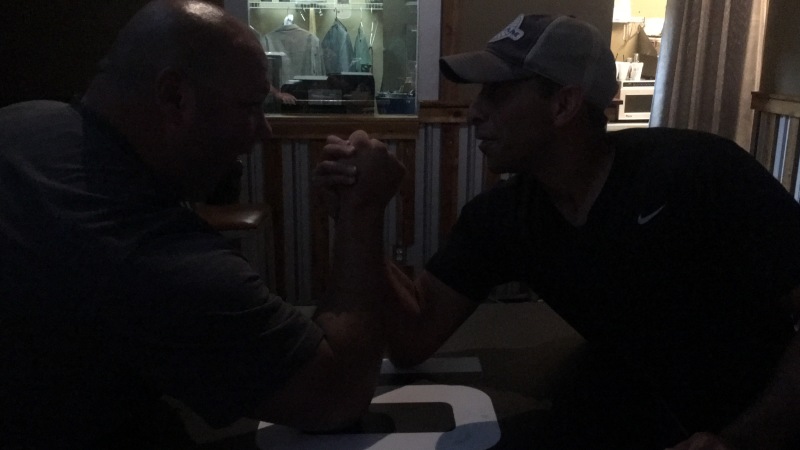 2017-06-13-Boise-09-BillYelton-arm-wrestle-MarkGeorgas.JPG