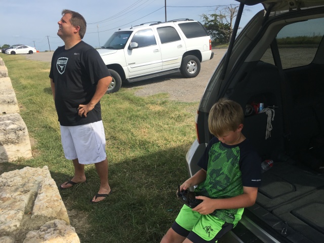 2017/06(June)/Mavic-Drone-ChrisDavis/640x480_2017-06-18-DJI-Mavic-Pro-Drone-Toben-Lake-Pflugerville.JPG