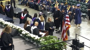 2017-06-02-McKenzieMaddox-HighSchool-Graduation-14.JPG
