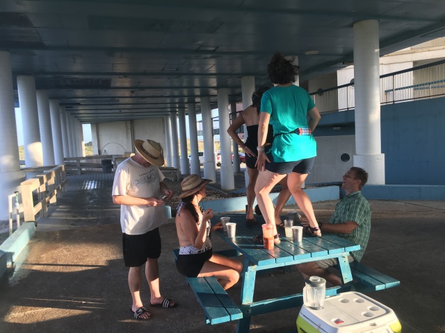2017-07-02-Port-Aransas-08-Doug-Kiffin-Kavita-Suzi-Ben.JPG