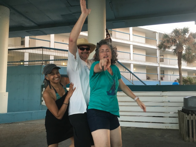 2017-07-02-Port-Aransas-13-Kavita-Doug-Suzi-dancing.JPG