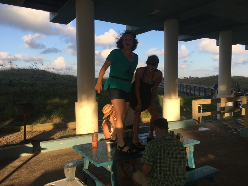 2017-07-02-Port-Aransas-10-Doug-Kiffin-Kavita-Suzi-Ben.JPG