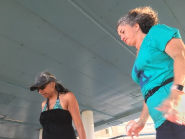 2017-07-02-Port-Aransas-06-Kavita-Suzi-dancing-on-table.JPG