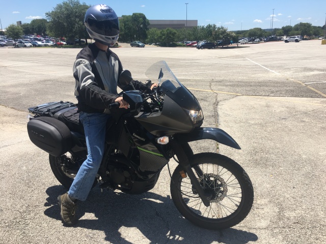2017/07(July)/Chance-Motorcycle-Practice/640x480_2017-07-09-Chance-tries-SteveRiffels-motorcycle-6.JPG