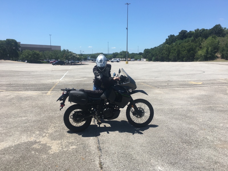 2017/07(July)/Chance-Motorcycle-Practice/800x600_2017-07-09-Chance-tries-SteveRiffels-motorcycle-3.JPG